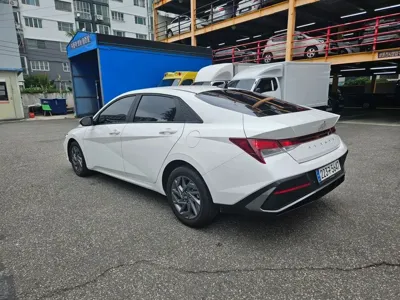 Hyundai Avante 2024, 23411 км, за 11571.21 USD
