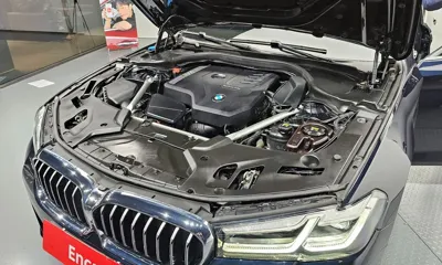 BMW 5-Series 2022, 49708 км, за 25041.29 USD - фото 6