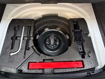 Volkswagen Sagitar 2022, 13000 км, за 13841.05 USD - фото 11