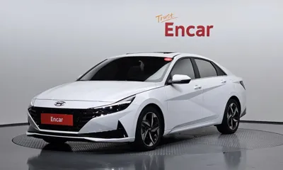 Hyundai Avante · 2023 год