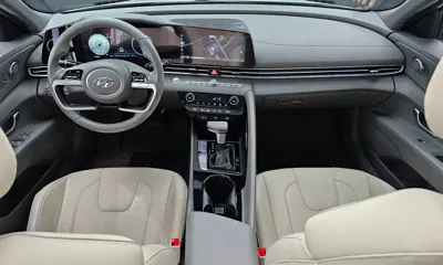 Hyundai Avante 2023, 14415 км, за 15071.4 USD - фото 7