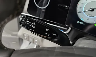 Hyundai Avante 2023, 14415 км, за 15071.4 USD - фото 33