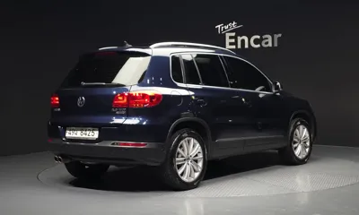 Volkswagen Tiguan 2016, 155936 км, за 4726.27 USD