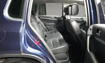 Volkswagen Tiguan 2016, 155936 км, за 4726.27 USD - фото 12