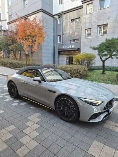 Mercedes-Benz SL-Class 2025, 10000 км, за 108957.94 USD - фото 7