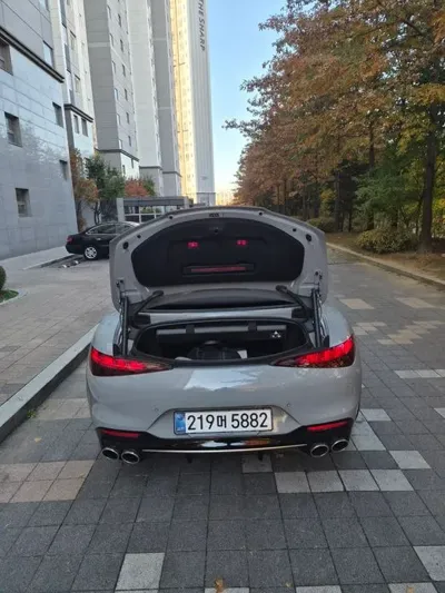 Mercedes-Benz SL-Class 2025, 10000 км, за 108957.94 USD - фото 9