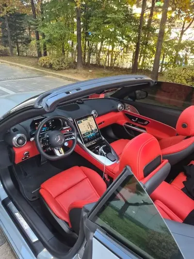 Mercedes-Benz SL-Class 2025, 10000 км, за 108957.94 USD - фото 11