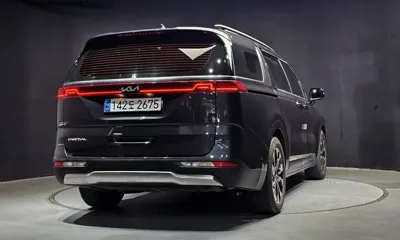 Kia Canival 2023, 47314 км, за 22468.29 USD