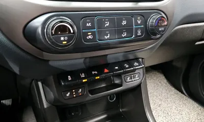 ChevroletGMDaewoo Colorado 2021, 75947 км, за 14205.48 USD - фото 16