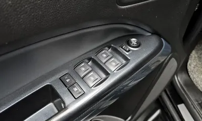 ChevroletGMDaewoo Colorado 2021, 75947 км, за 14205.48 USD - фото 18