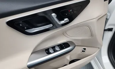 Mercedes-Benz C-Class 2023, 20204 км, за 24052.52 USD - фото 20