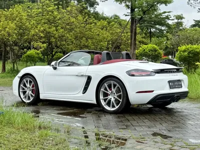 Porsche 718 2021, 60000 км, за 43171.36 USD - фото 19