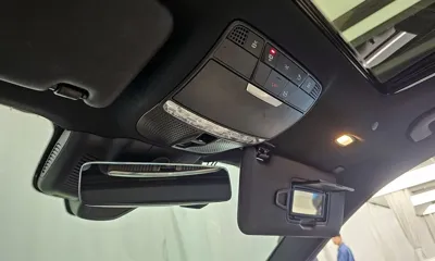 Mercedes-Benz E-Class 2022, 49785 км, за 24767.59 USD - фото 16