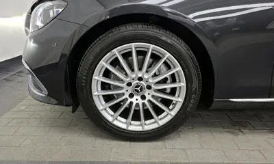 Mercedes-Benz E-Class 2021, 49479 км, за 23779.32 USD