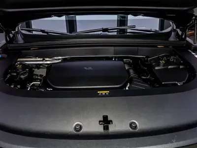 Li Auto Li L6 2024, 24800 км, за 25085.83 USD