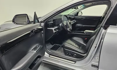 Hyundai Grandeur 2023, 156869 км, за 12890.01 USD - фото 10
