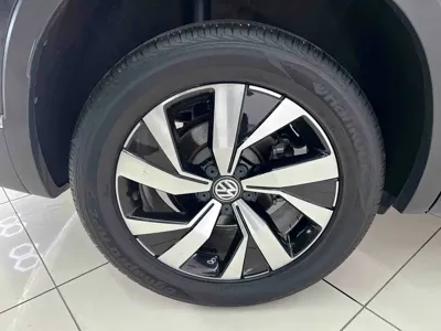 Volkswagen Tayron 2022, 40000 км, за 20598.49 USD - фото 23
