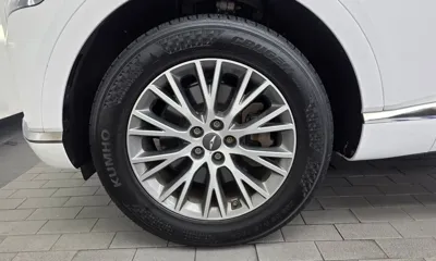 Genesis GV80 2020, 55219 км, за 25677.69 USD