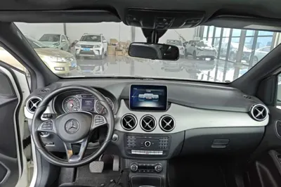 Mercedes-Benz B-Class 2017, 105700 км, за 9091 USD - фото 12