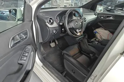 Mercedes-Benz B-Class 2017, 105700 км, за 9091 USD - фото 18