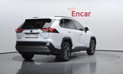 Toyota RAV4 2023, 47178 км, за 27684.17 USD