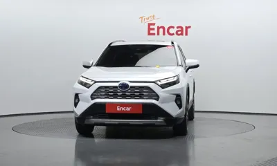 Toyota RAV4 2023, 47178 км, за 27684.17 USD