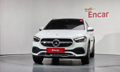 Mercedes-Benz GLA-Class 2021, 48249 км, за 19190.75 USD