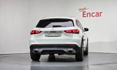 Mercedes-Benz GLA-Class 2021, 48249 км, за 19190.75 USD