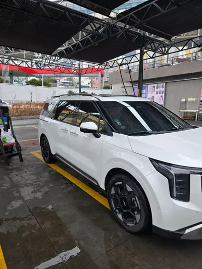 Kia Canival · 2025 год