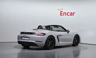 Porsche 718 2018, 68055 км, за 33876.24 USD