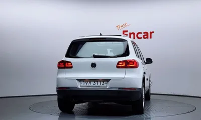 Volkswagen Tiguan 2012, 106511 км, за 3872.92 USD