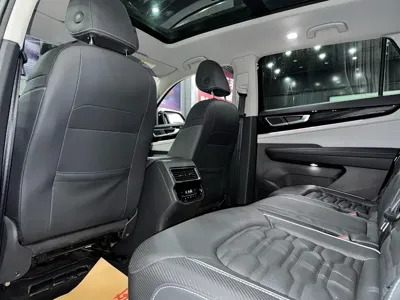 Volkswagen Teramont 2023, 47000 км, за 21335.67 USD - фото 18