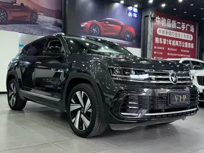 Volkswagen Teramont 2023, 47000 км, за 21335.67 USD - фото 28