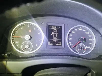 Volkswagen Tiguan 2018, 90500 км, за 7283.56 USD - фото 14