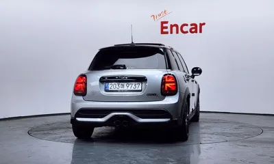 MINI Cooper 2024, 36953 км, за 17589.59 USD