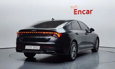 Kia K5 2023, 94848 км, за 12046.35 USD