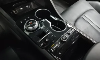 Kia K5 2023, 94848 км, за 12046.35 USD - фото 9