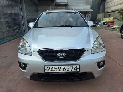 Kia Carens 2011, 178118 км, за 2539.56 USD