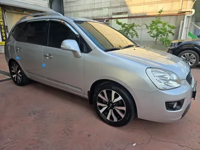 Kia Carens 2011, 178118 км, за 2539.56 USD