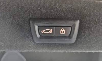 BMW 7-Series 2018, 167926 км, за 26052.13 USD - фото 20