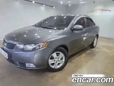 Kia Porte 2013, 92000 км, за 1710.08 USD