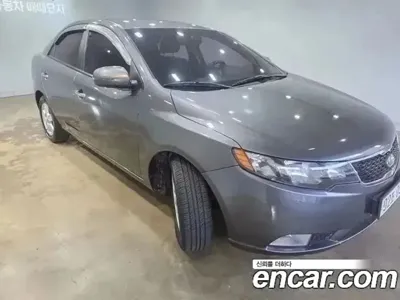 Kia Porte 2013, 92000 км, за 1710.08 USD
