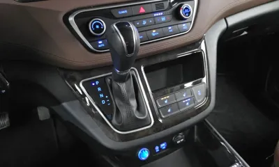 Hyundai Starex 2021, 26846 км, за 19561.51 USD - фото 9