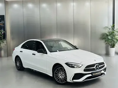 Mercedes-Benz C-Class 2023, 37000 км, за 25158.84 USD