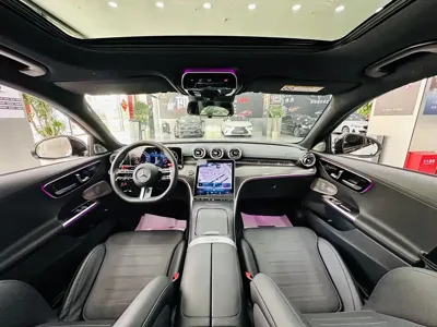 Mercedes-Benz C-Class 2023, 37000 км, за 25158.84 USD