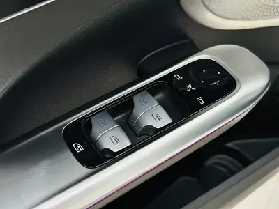 Mercedes-Benz C-Class 2023, 37000 км, за 25158.84 USD - фото 14