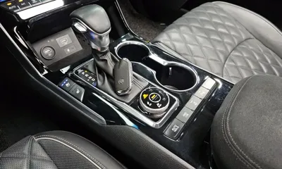 Kia Mohave 2021, 42648 км, за 25430.44 USD - фото 9