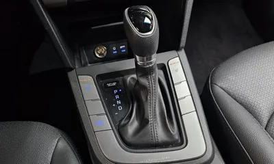 Hyundai Avante 2018, 118618 км, за 5420.42 USD - фото 9