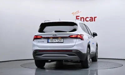 Hyundai Santafe 2021, 49385 км, за 16113.39 USD