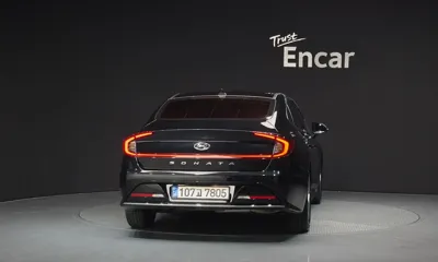 Hyundai Sonata 2022, 80361 км, за 15146.58 USD